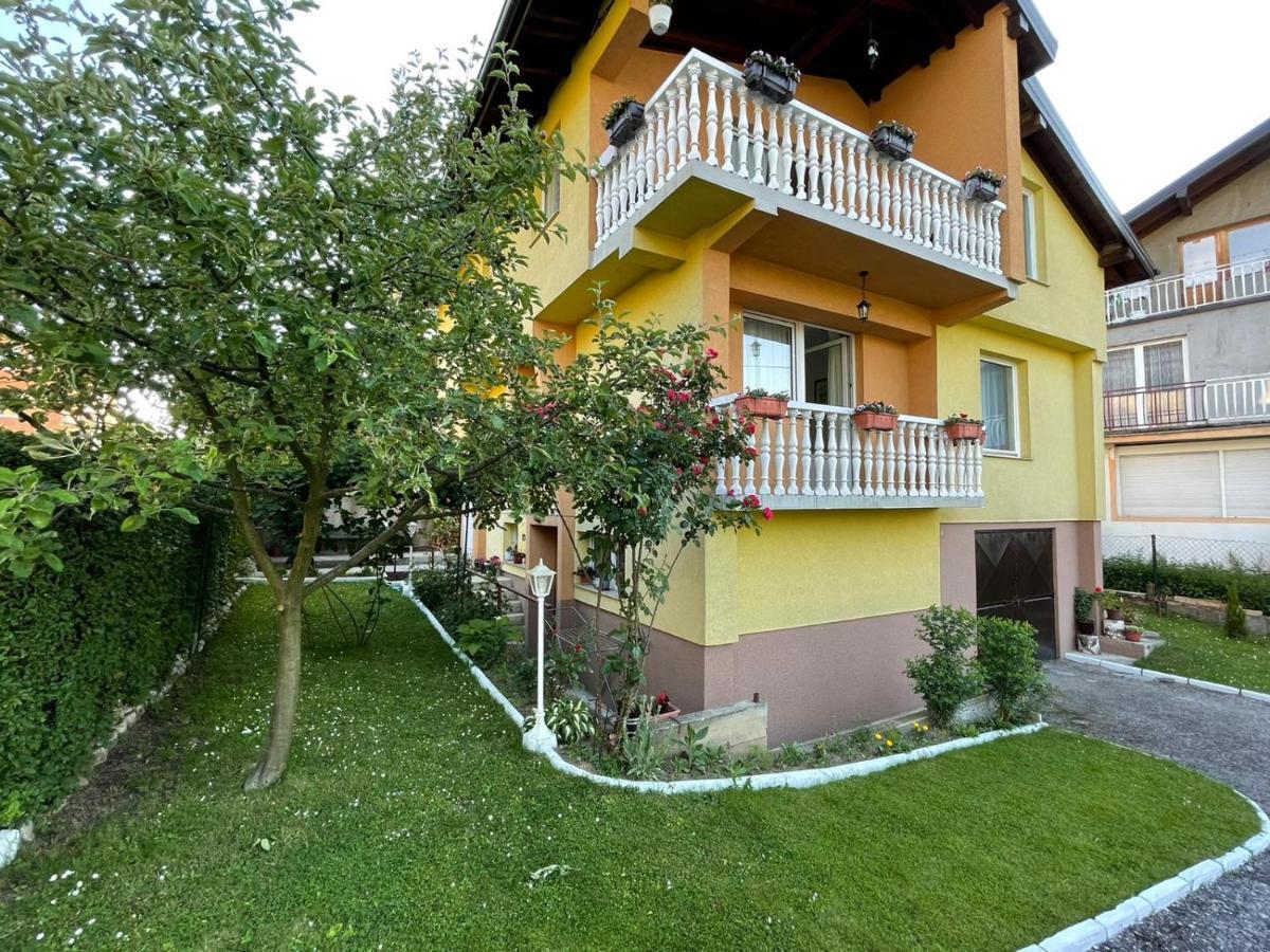 Sunny Garden Apartment SJJ Eksteriør billede